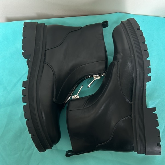 Zipper boot - Picture 3 of 7